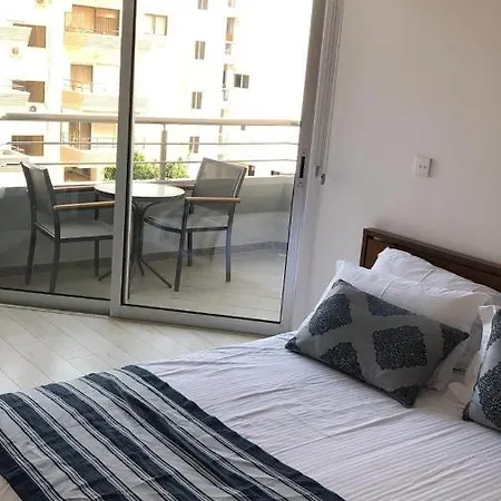 Lejlighedshotel The Ermitage On The Limassol