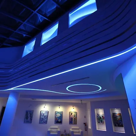The Ermitage On The Beach 3* Limassol